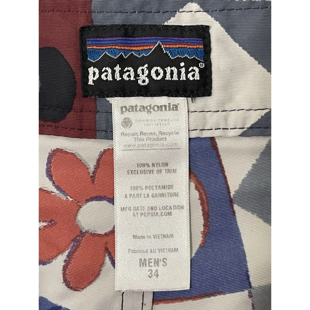 Patagonia Board Shorts Mens 34 Waist Red Floral Geometric Quick Dry